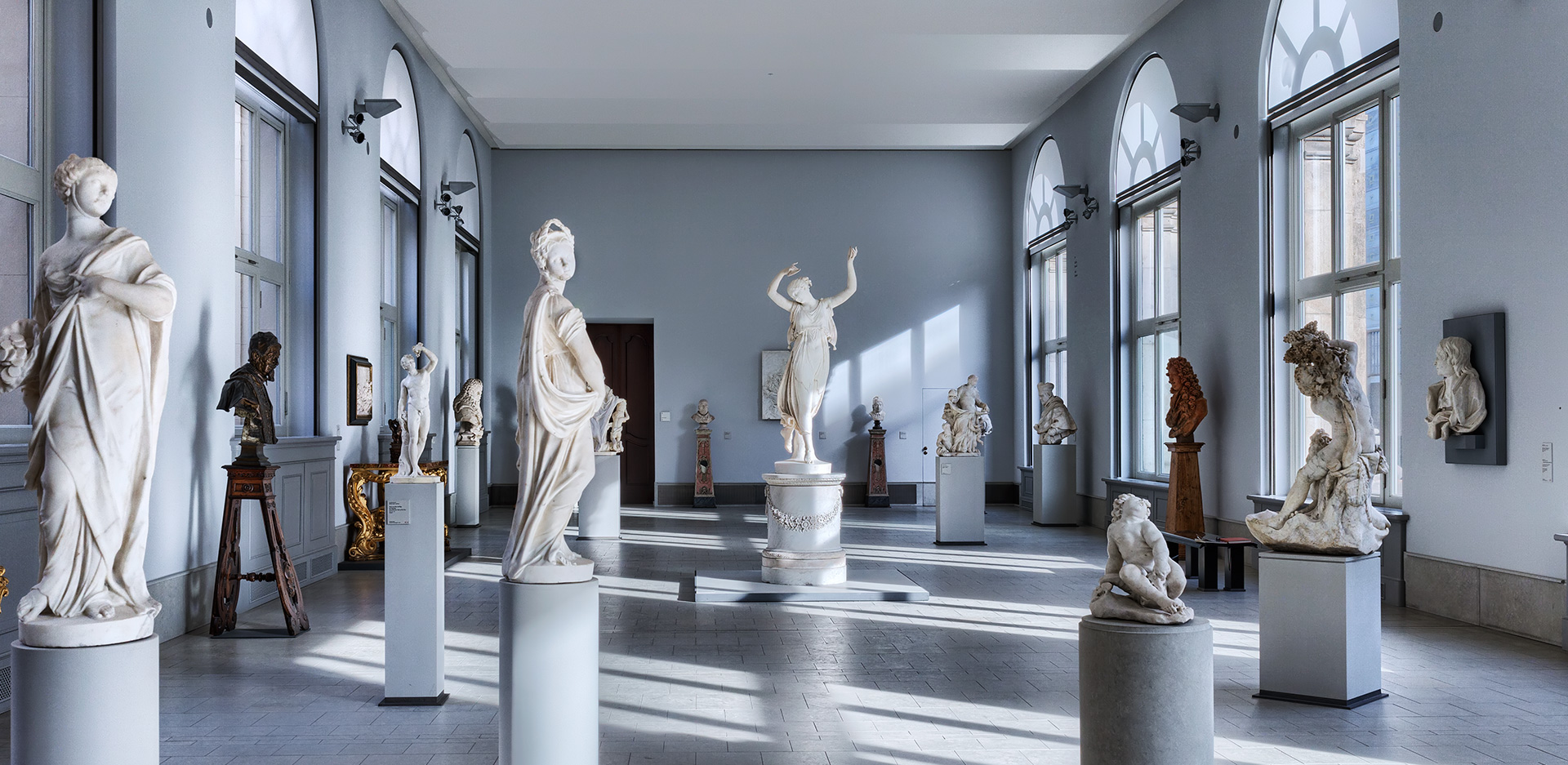 Museum Walkthrough - Interactive 3D Content
